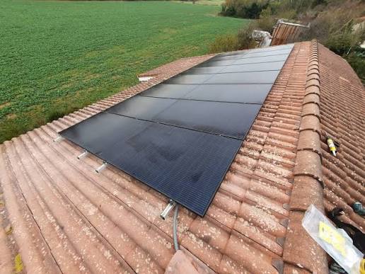 Toiture en tuiles à Troyes — installation photovoltaïque de 5 kWc